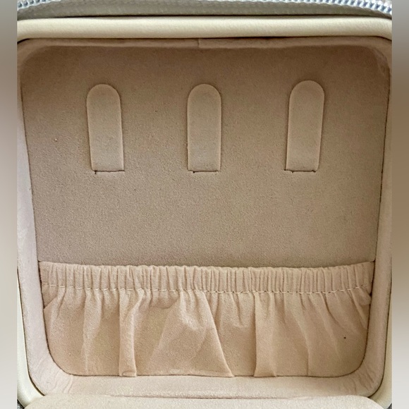 Gabriel & Co. Travel Jewelry Case (NWOT) - Picture 8 of 14